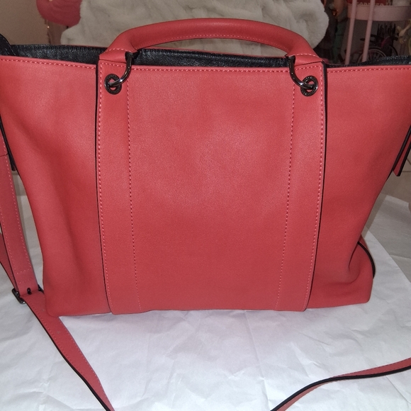 Longchamp Coral Tote Bag NWOT - Picture 3 of 11